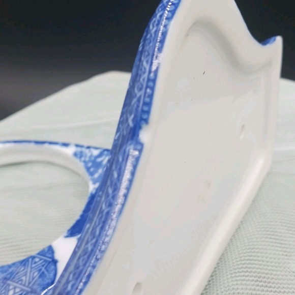 VTG Delft Blue style Toothbrush Cup Holder Wall Mnt Porcelain fishing village - Picture 13 of 13